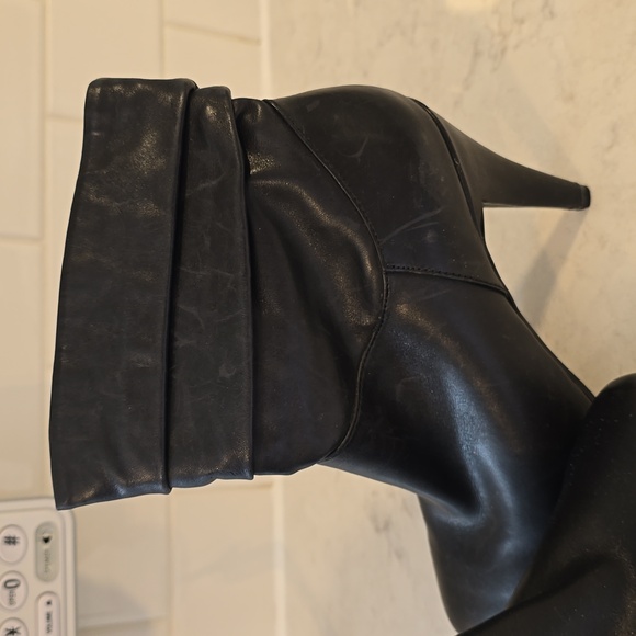 Worthington Leather Boots 8 - Picture 3 of 7